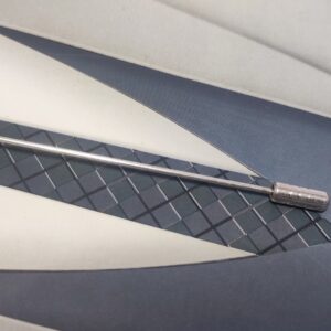 Épingle à cravate ou à lavallière beige argent